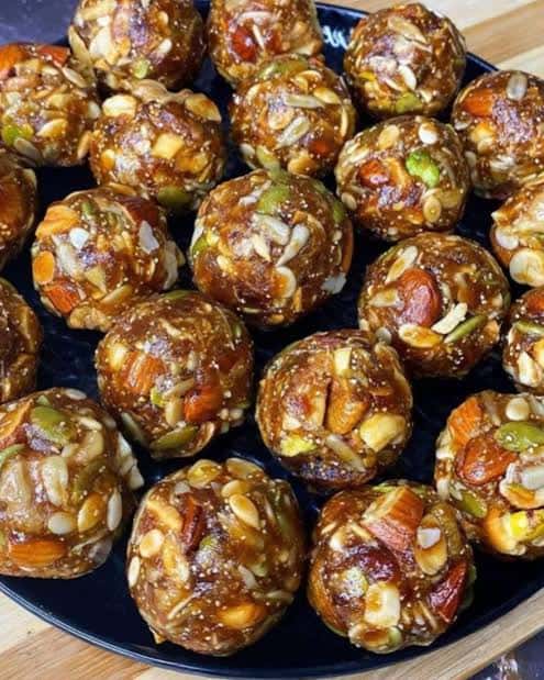 Mahaa Mart Dry Fruit Laddu