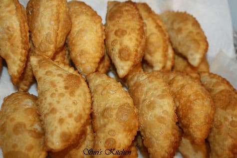 Mahaa Mart Kajjijkayalu | Crispy Coconut Gujiya